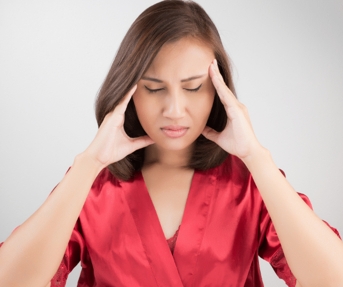 A woman having a headache 